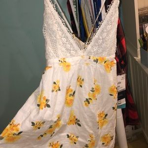 forever 21 sun dress- 3/15🍓